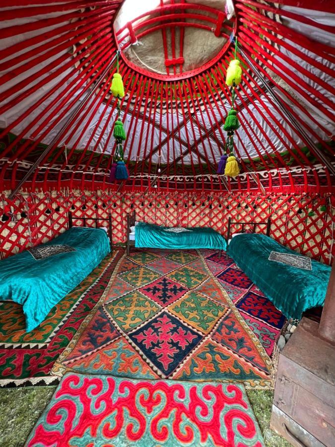 Yurt Camp "Sary-Bulun" At Song-Kul Lake, Naryn Esterno foto