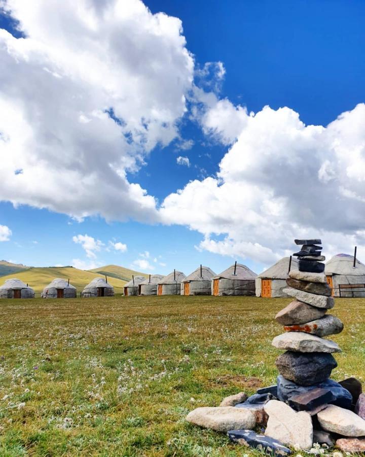 Yurt Camp "Sary-Bulun" At Song-Kul Lake, Naryn Esterno foto